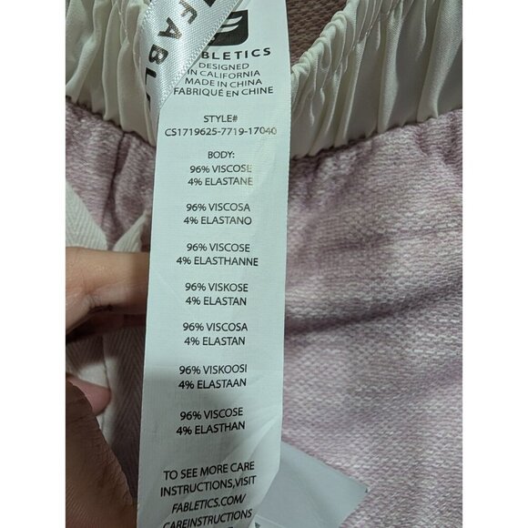 NWT Fabletics Women’s French Terry Arnae Capri Jogger Leggings Pink Size Medium - Picture 7 of 16